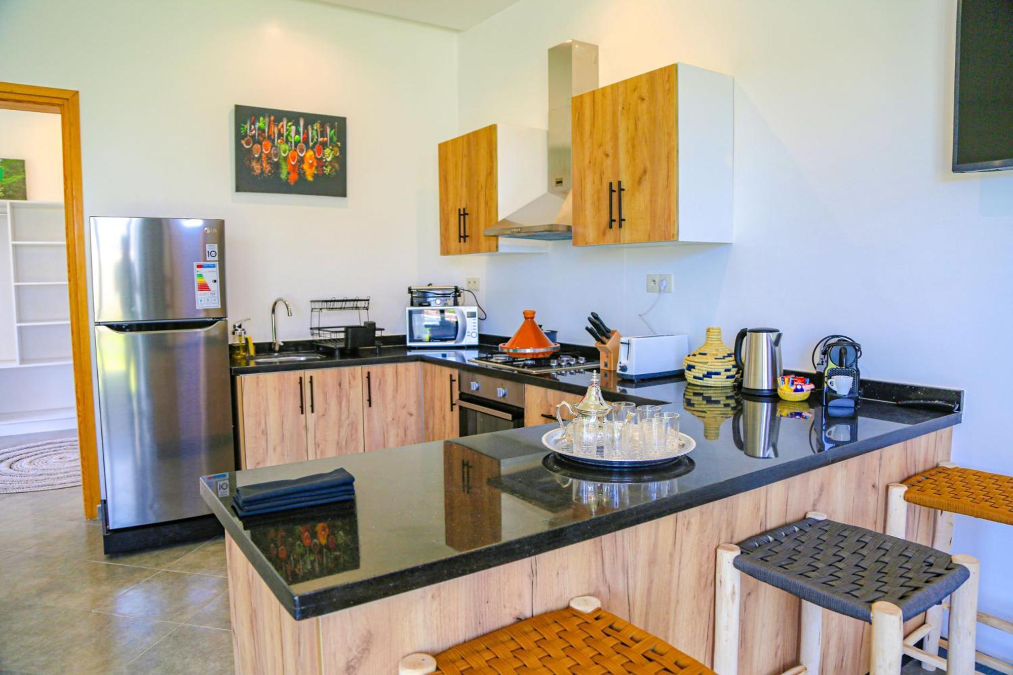Villa La Rose Bleue - Residence Hoteliere Avec Piscine - אסאוירה מראה חיצוני תמונה